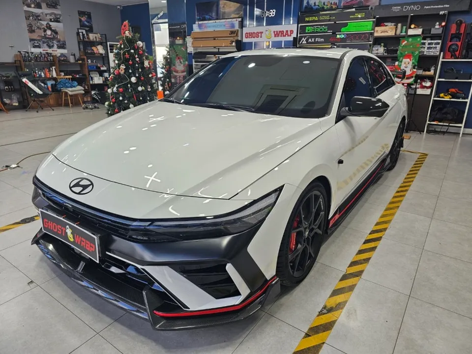 Hyundai Elantra Nのカーラッピング事例|費用目安・仕上がり 施工写真 2-1