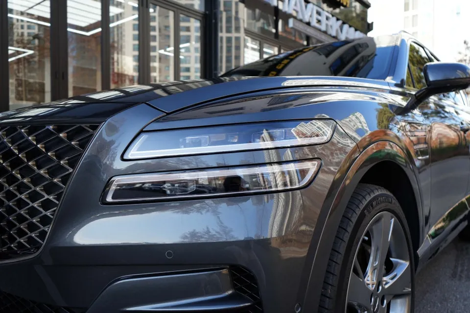 Genesis GV80のガラスコーティング事例|韓国での施工 施工写真 3-3
