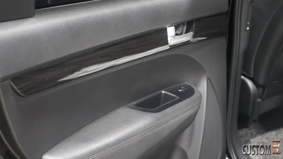 Kia Sorento ambient lighting - Kia Sorento Ambient Lighting Review — Enhanced Interior Ambiance photo 4