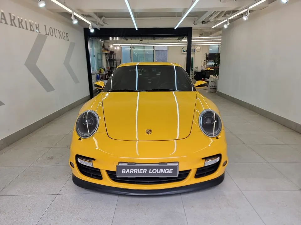 ポルシェ911のカーラッピング事例|LBフィルム モランイエロー 施工写真 1-3