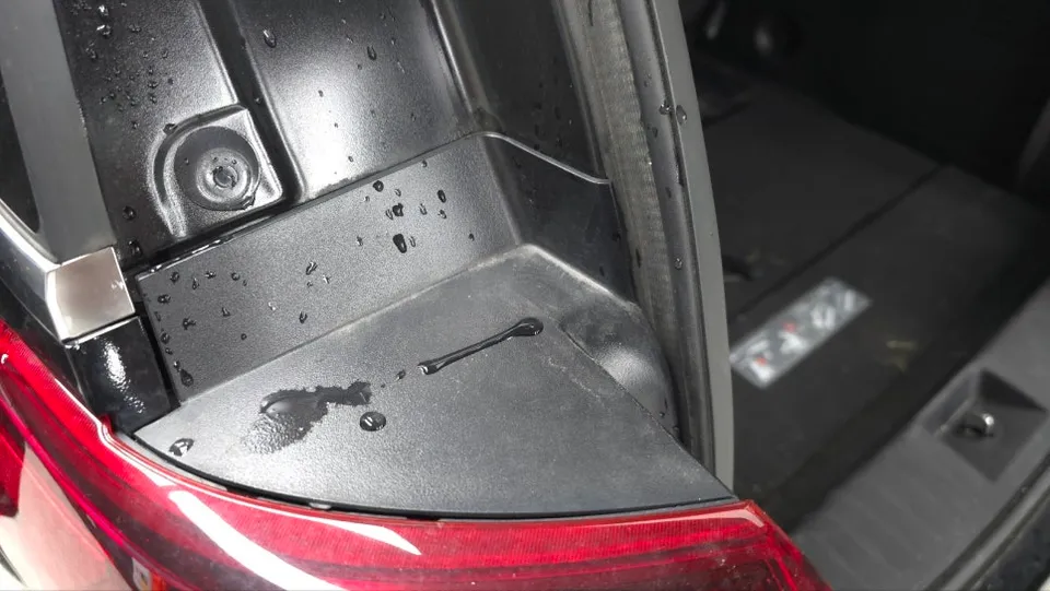 Kia Carnival interior customization - Kia Carnival Interior Customization Review — Upgrade Your Seats photo 4