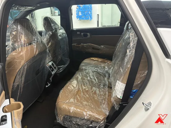 Kia Sorento Hybridのカーフィルム施工事例｜費用目安・仕上がり 施工写真 2-1