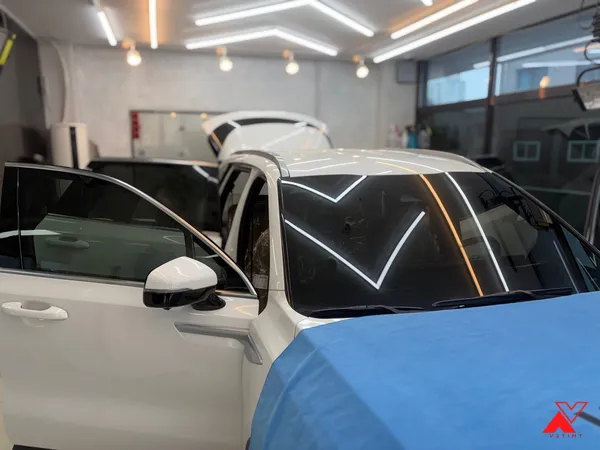 Kia Sorento Hybridのカーフィルム施工事例｜費用目安・仕上がり 施工写真 1-2