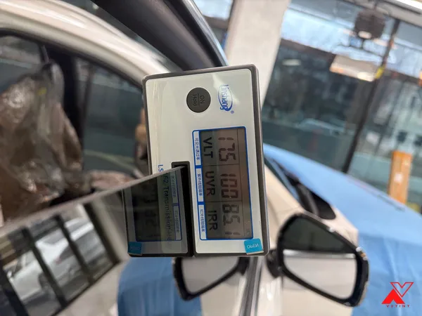 Kia Sorento Hybridのカーフィルム施工事例｜費用目安・仕上がり 施工写真 1-3
