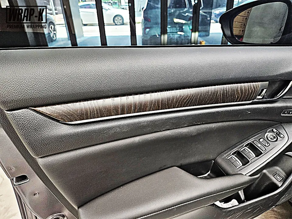 Honda Accord 10のカーラッピング事例|費用目安・仕上がり 施工写真 2-1