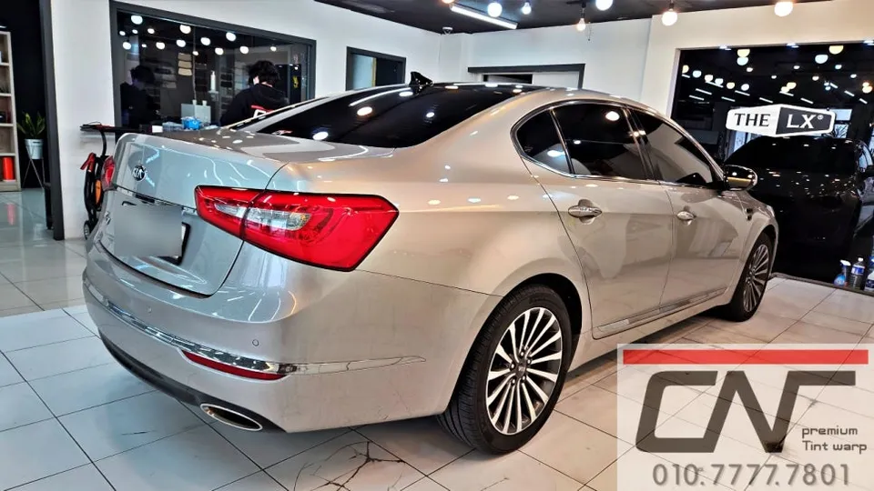 Kia K7のカーフィルム施工事例|費用目安と仕上がり 施工写真 2-3
