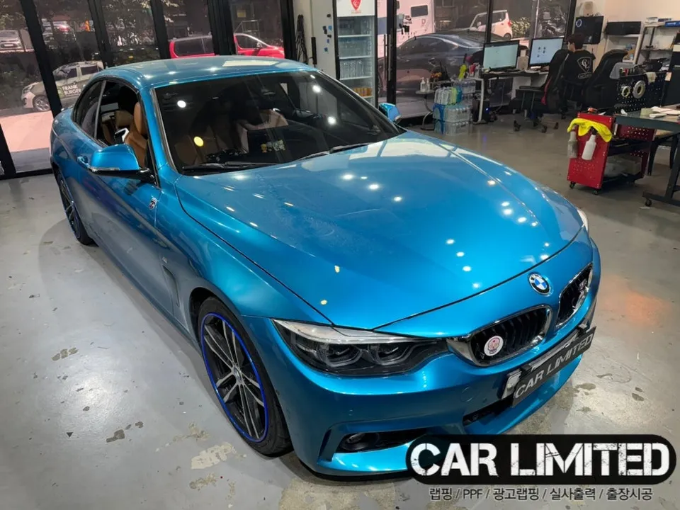 BMW 4 Seriesのカーラッピング事例|費用目安・仕上がり 施工写真 3-3