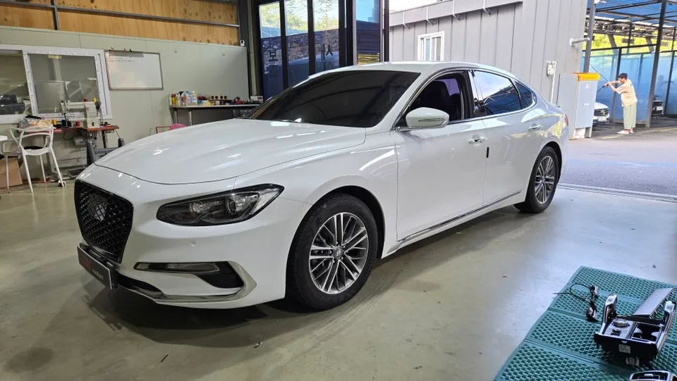 Hyundai Grandeur IG body kit - Hyundai Grandeur IG Body Kit Review — Cost & Style photo 4
