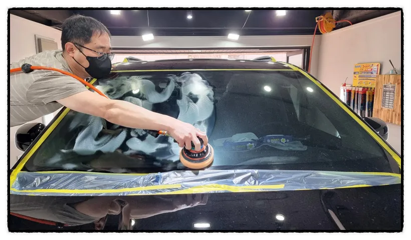 Kia Carnival KA4のガラスコーティング事例|費用目安・仕上がり 施工写真 4-1