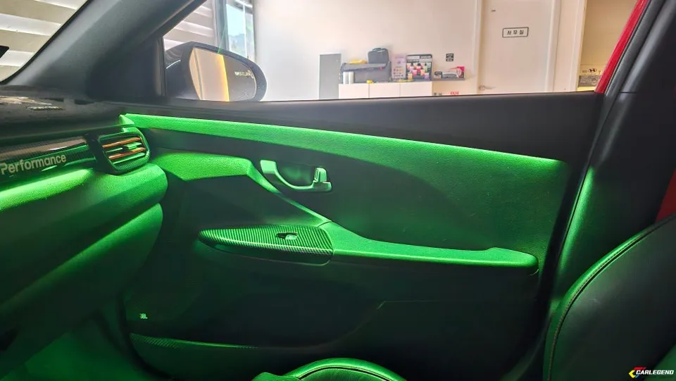 Hyundai Veloster ambient lighting - Hyundai Veloster Ambient Lighting Review: Custom LED Mood Lightin photo 3