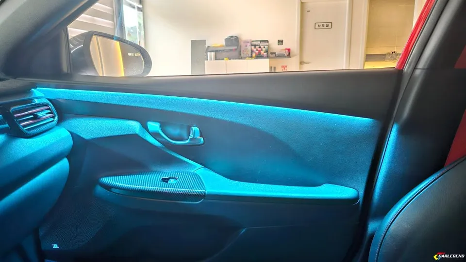 Hyundai Veloster ambient lighting - Hyundai Veloster Ambient Lighting Review: Custom LED Mood Lightin photo 4