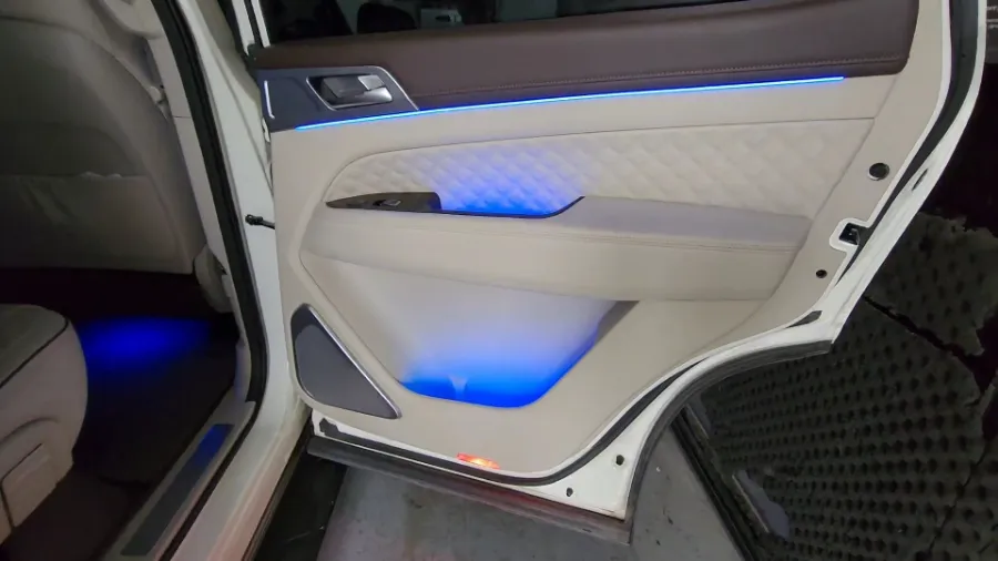 SsangYong G4 Rexton ambient lighting - SsangYong G4 Rexton Ambient Lighting Review: Cost & Results photo 4