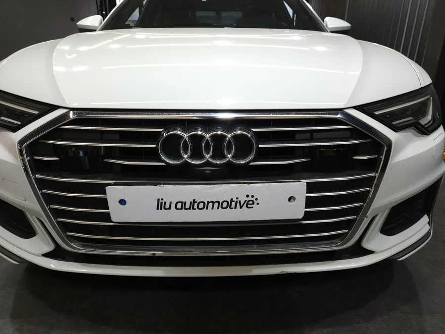 Audi A6のカーラッピング事例｜費用目安・仕上がり 施工写真 3-1
