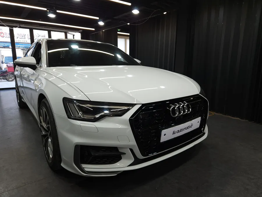 Audi A6のカーラッピング事例｜費用目安・仕上がり 施工写真 2-2