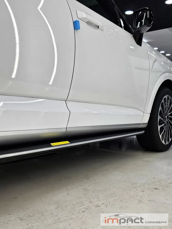 Hyundai Palisade LX3のカーラッピング事例|クロームパーツの変身 施工写真 3-1