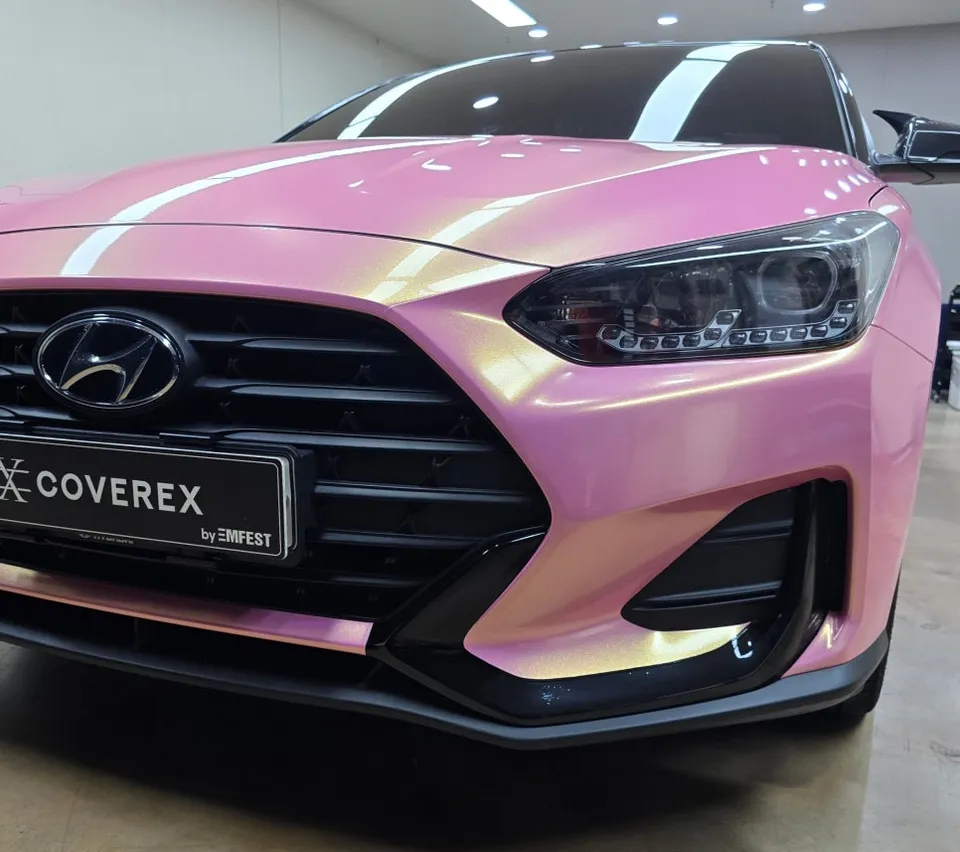 Hyundai Veloster JSのカーラッピング事例 施工写真 3