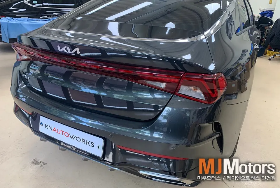 Kia K5 DL3 power trunk - Kia K5 DL3 Power Trunk Review — Enhanced Convenience photo 2