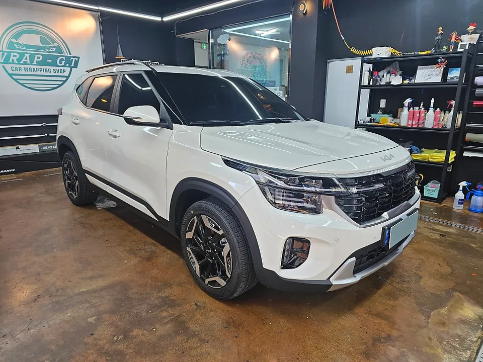 Kia Seltos PPF施工事例｜費用目安と仕上がり 施工写真 1-2