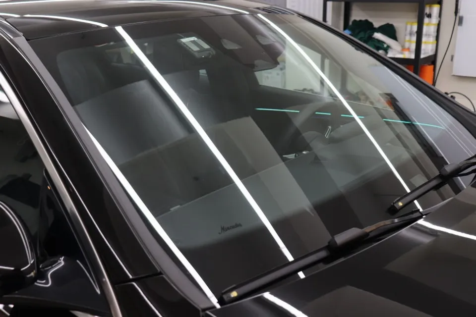 Mercedes-Benz E-Class window tinting - Mercedes-Benz E-Class Window Tinting Review — Premium Protection photo 3