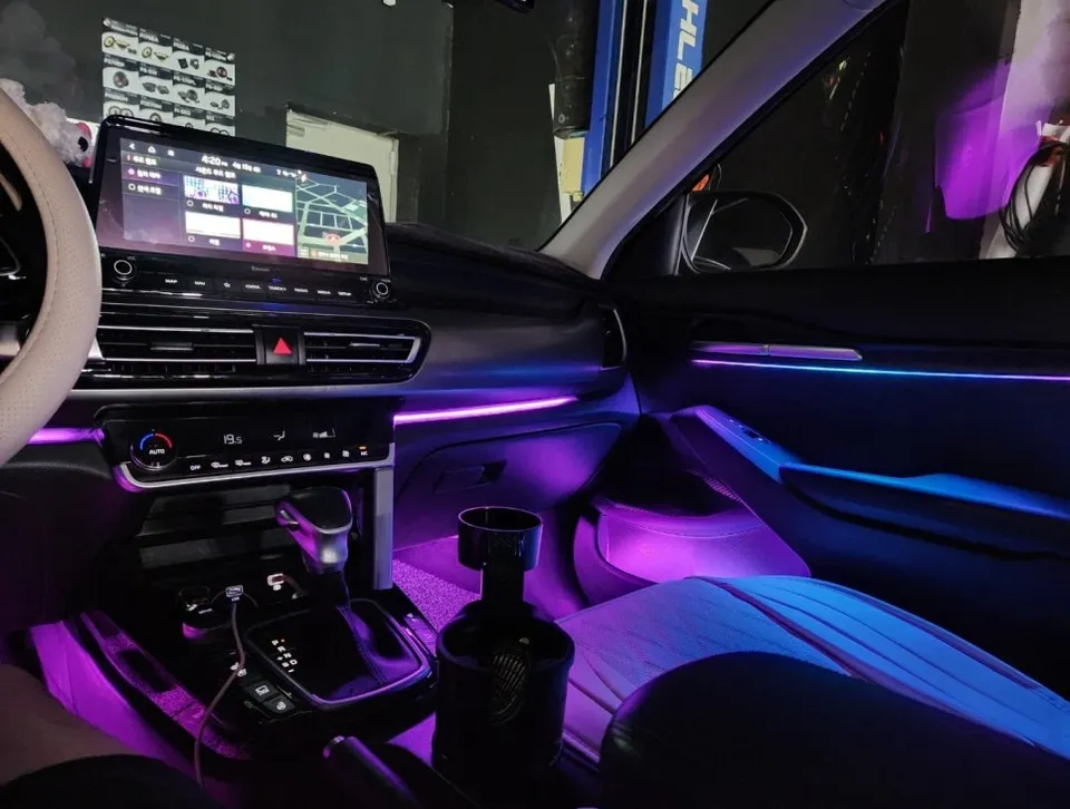 Kia Seltos ambient lighting - Kia Seltos Ambient Lighting Review — Enhanced Mood Lighting photo 4