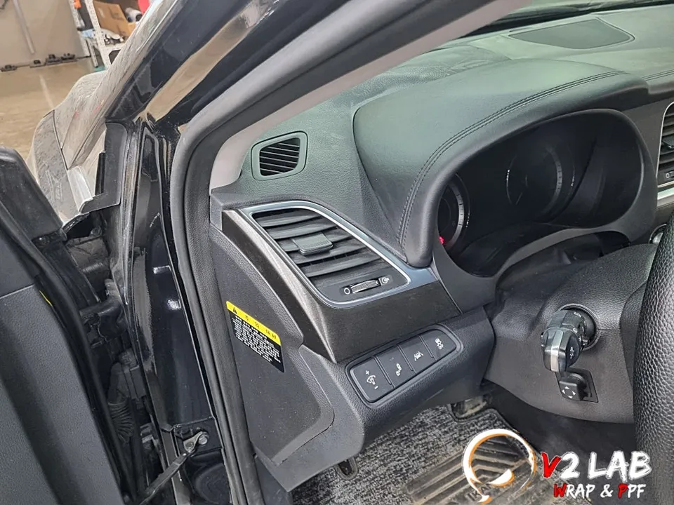 Hyundai Aslanのカーラッピング事例|費用目安・仕上がり 施工写真 3-2