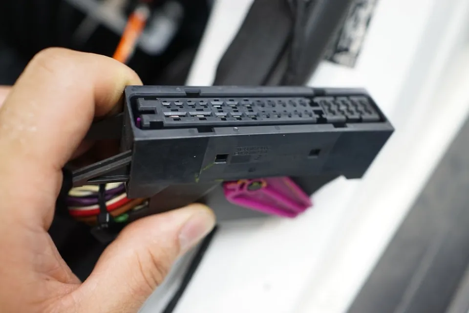 Mercedes-Benz GLE W166 car audio - Mercedes-Benz GLE W166 Car Audio Upgrade Review — Sound Enhanceme photo 3