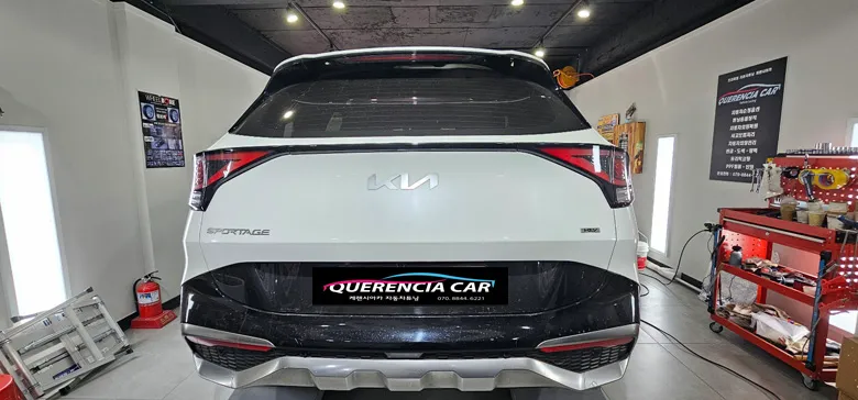 Kia Sportageのガラスコーティング事例 施工写真 2-2