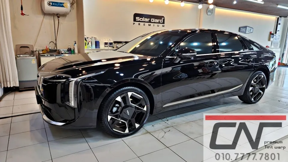 Kia K8 new car package review