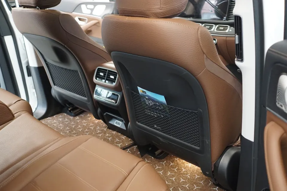 Mercedes-Benz GLE W167 ambient lighting - Mercedes-Benz GLE Ambient Lighting Upgrade - Enhanced Luxury photo 3
