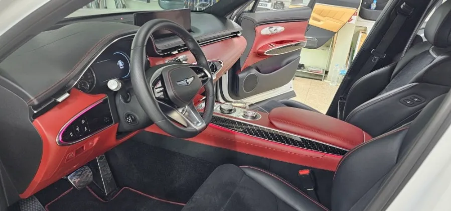 Genesis GV70 interior customization review