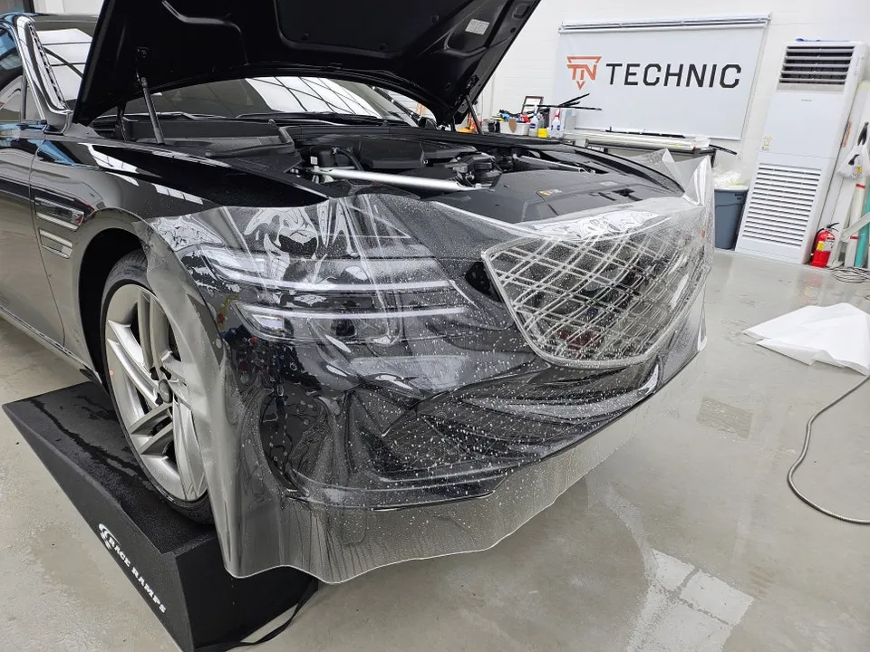 Genesis G80のPPF施工事例|費用目安と仕上がり 施工写真 1-3