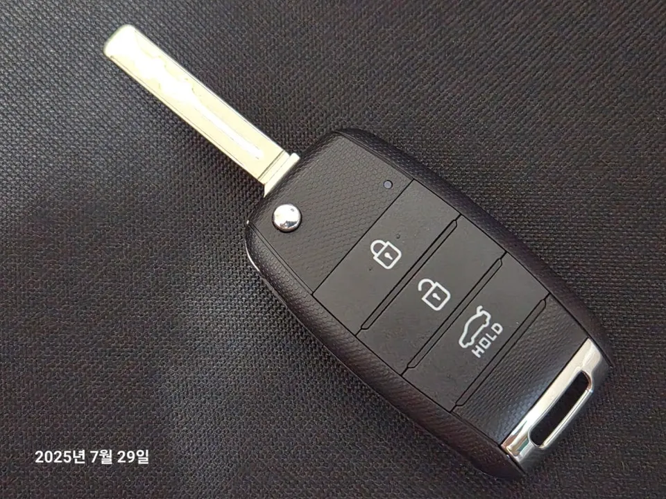 Kia Sportage R oem options - Kia Sportage R Oem Options Installation Review — Cost photo 4