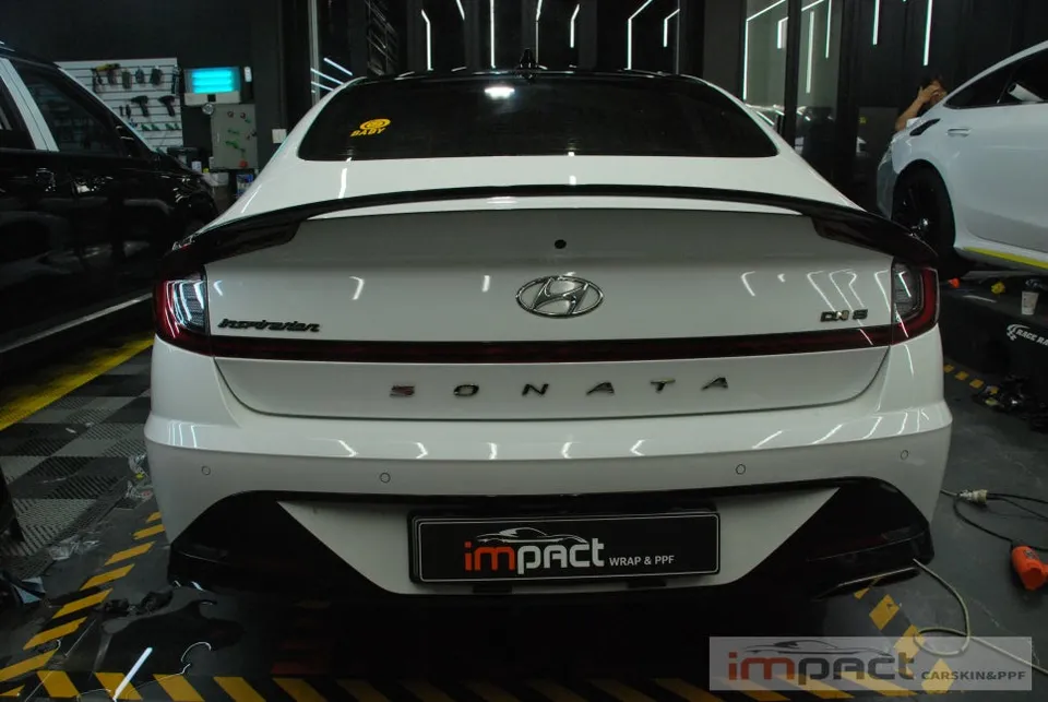 Hyundai Sonata DN8のカーラッピング事例|費用目安・仕上がり 施工写真 2-3