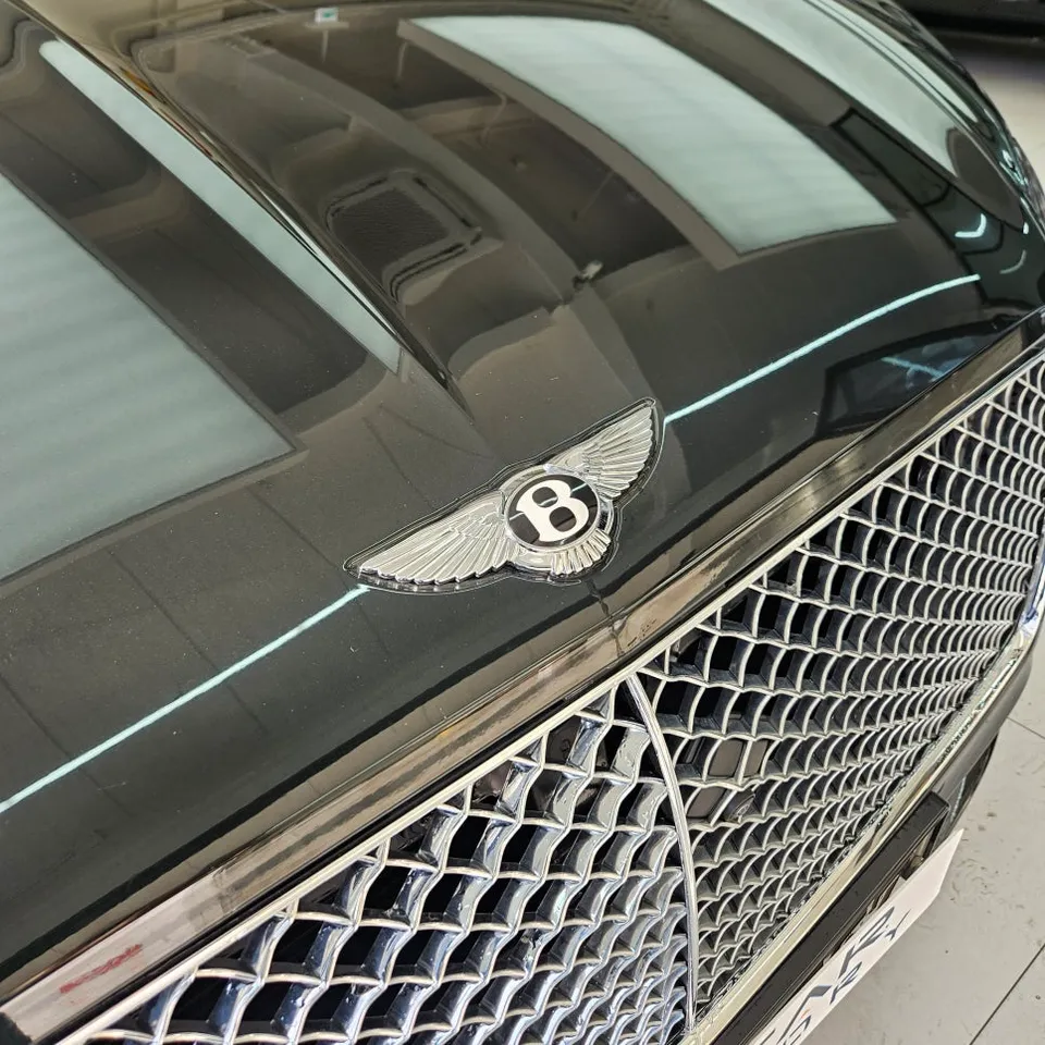 Bentley Continental GTのPPF施工事例 施工写真 2