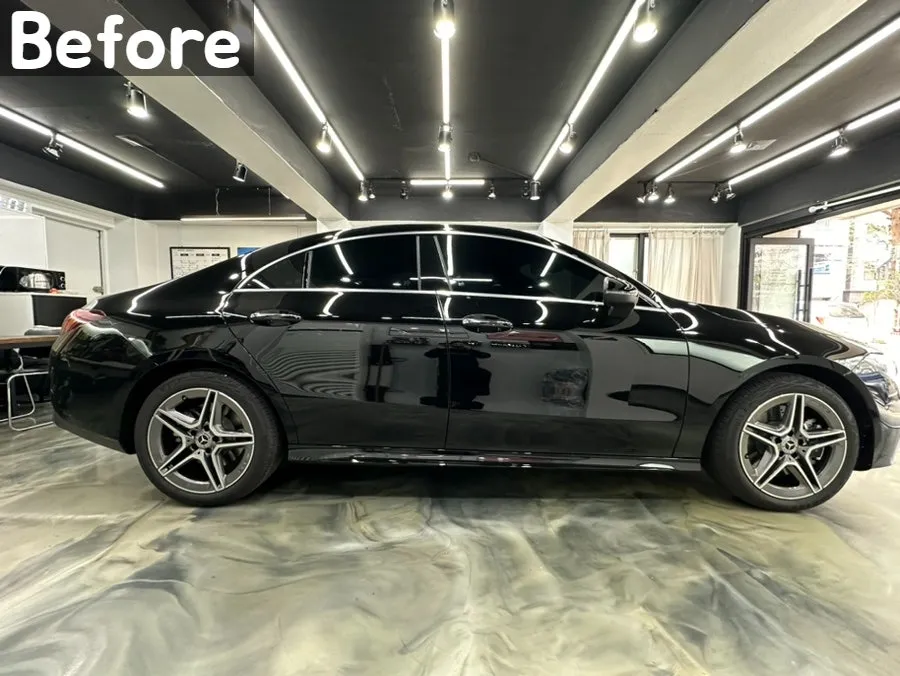 Mercedes-Benz CLAのカーラッピング事例|クロームをブラック化 施工写真 3-1