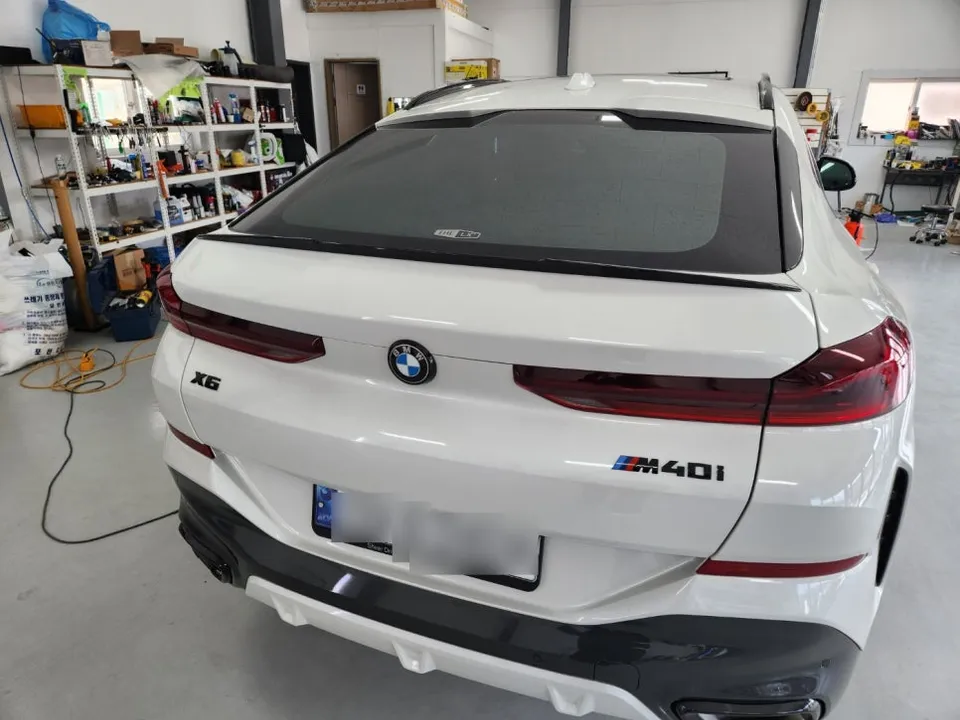 BMW X6 G06のカーラッピング事例|費用目安・仕上がり 施工写真 2-2