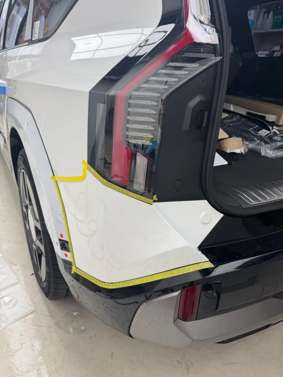 Kia EV9 PPF施工事例|費用目安と仕上がり 施工写真 1-3