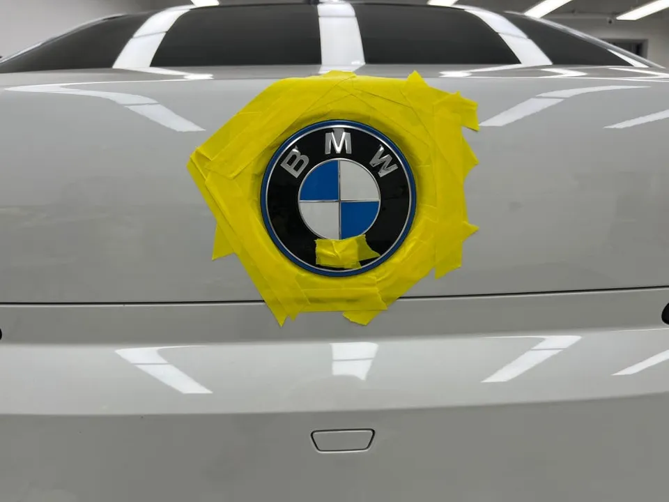 BMW 7 Seriesのカーラッピング事例｜費用目安・仕上がり 施工写真 1-2