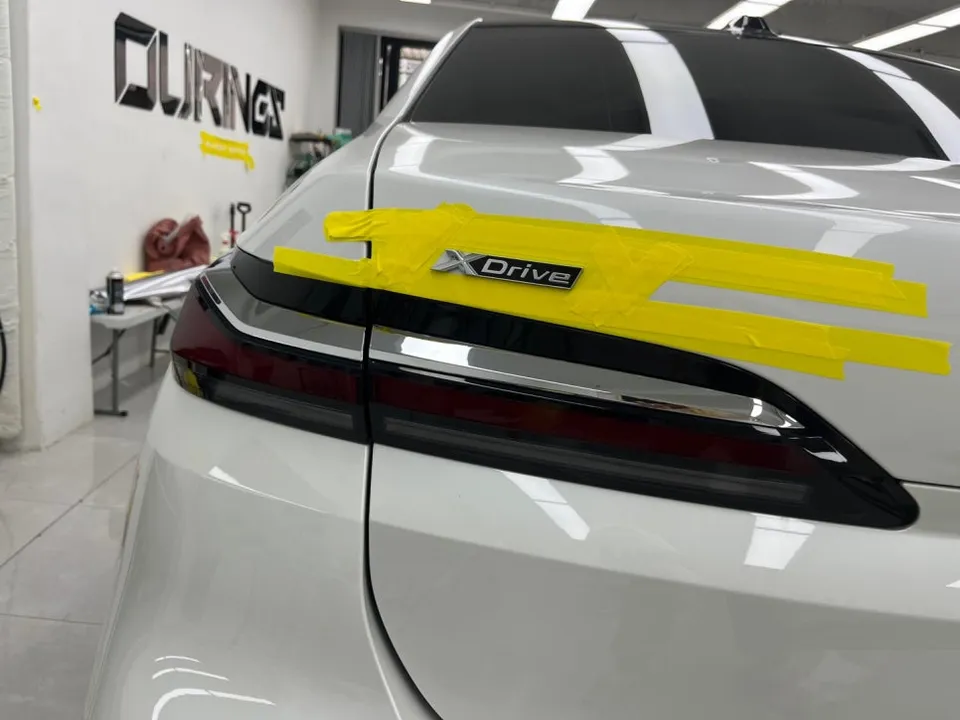 BMW 7 Seriesのカーラッピング事例｜費用目安・仕上がり 施工写真 2-2