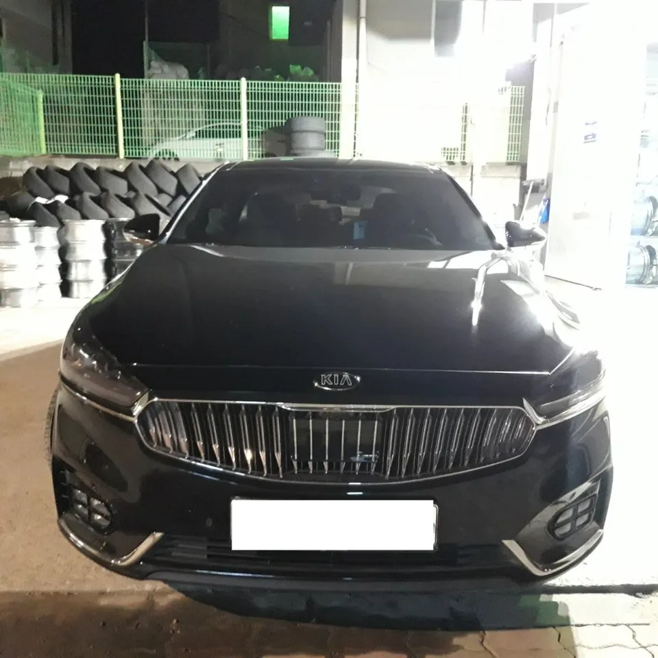 Kia K7 Wheel Repair Review — Flawless Black Metal Finish