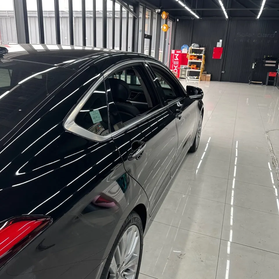 Genesis G80のカーラッピング事例｜クローム除去で高級感アップ 施工写真 1-3