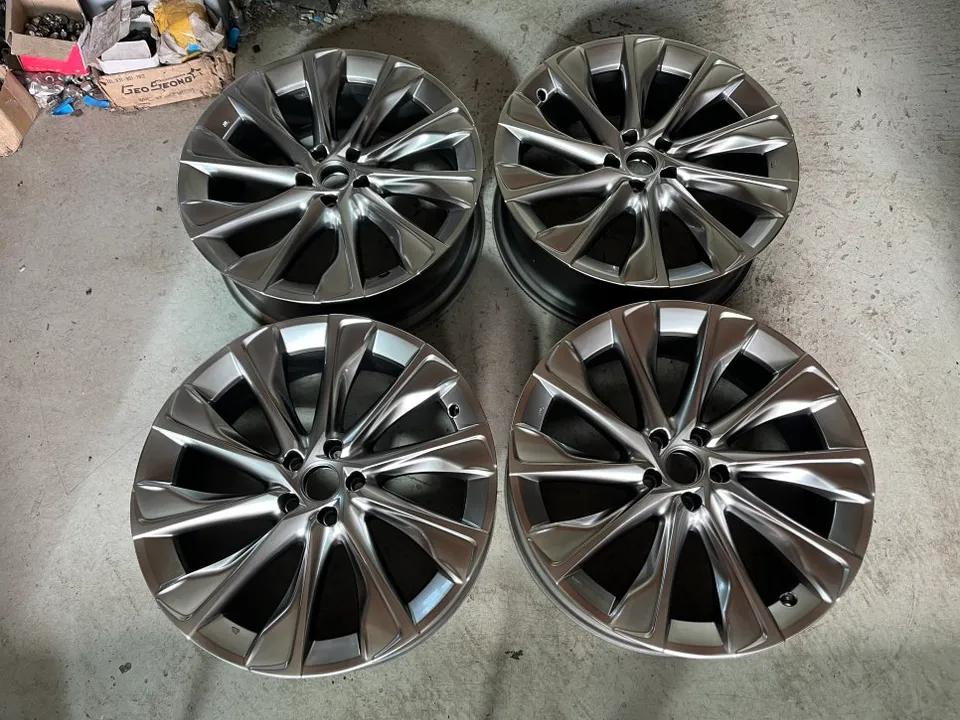 Toyota Crown Wheel Repair Review — Restored to Perfection photo 2
