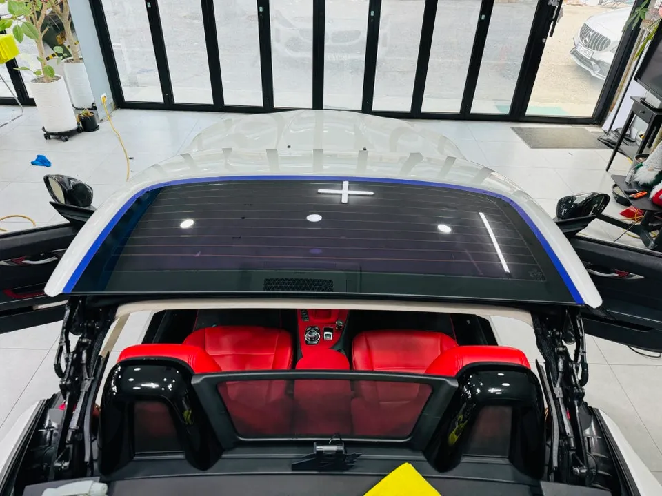 BMW Z4のカーラッピング事例|費用目安・仕上がり 施工写真 1-3