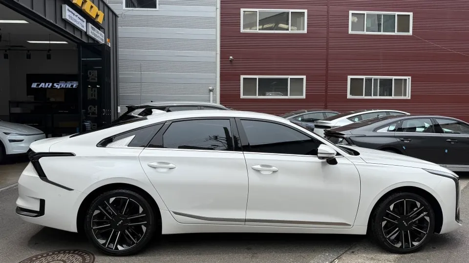 Kia K8 new car package - Kia K8 New Car Package Review: Rayno F85 Tint & PPF photo 4