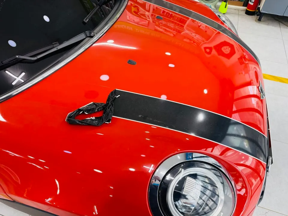 MINI MINI Cooperのガラスコーティング事例|費用目安・仕上がり 施工写真 1-2