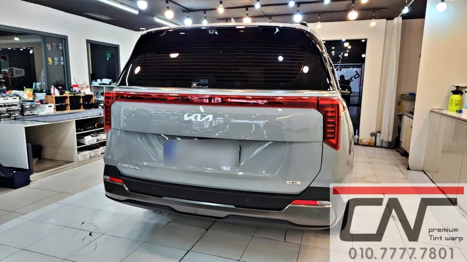 Kia Carnival 4th Genのカーフィルム施工事例｜費用目安・仕上がり 施工写真 3-2