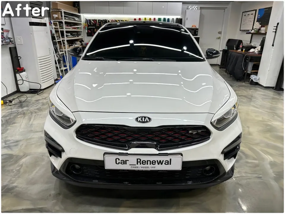 Kia K3 GT vinyl wrap - Kia K3 GT Vinyl Wrap Review: Chrome Delete & Roof Wrap Transforma photo 3