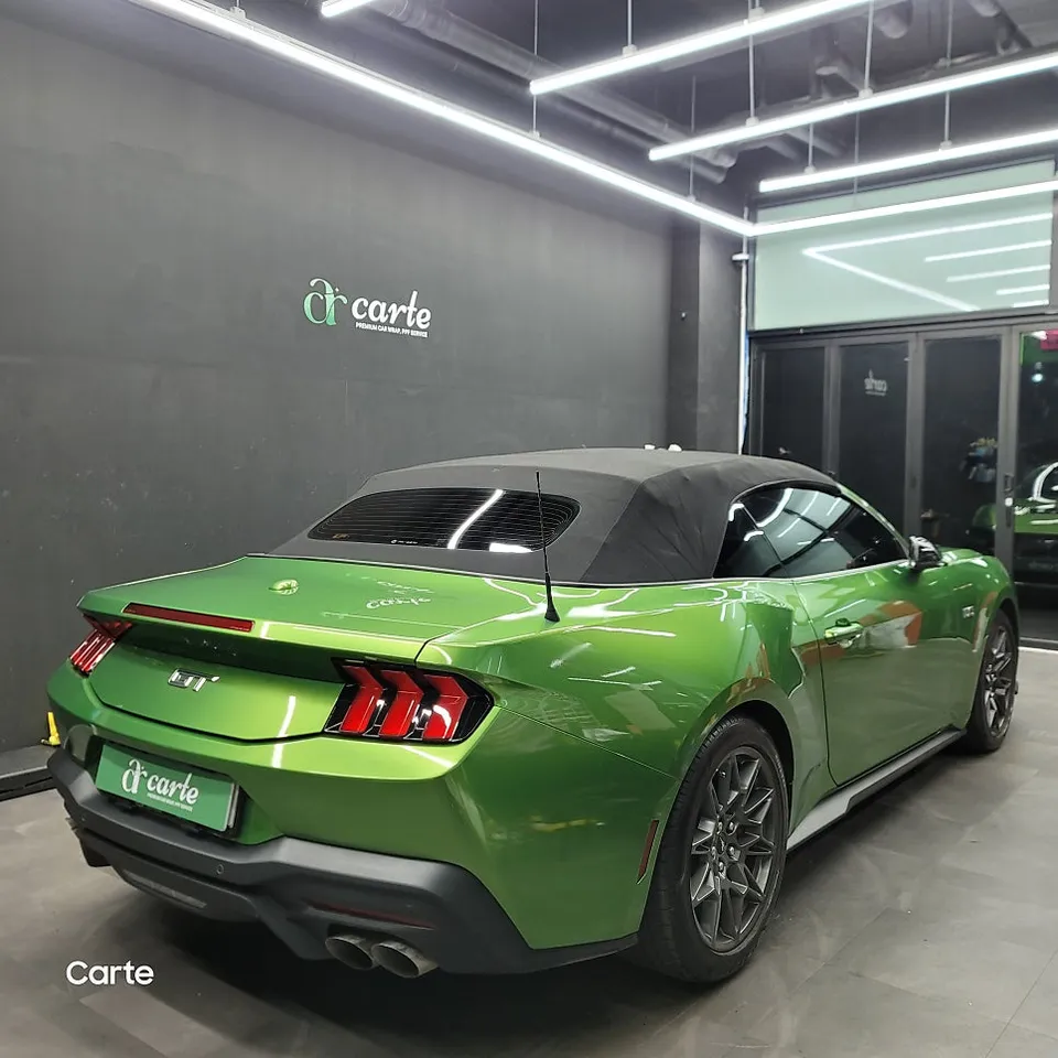 Ford Mustang 7th Genのカーラッピング事例｜費用目安・仕上がり 施工写真 3-3