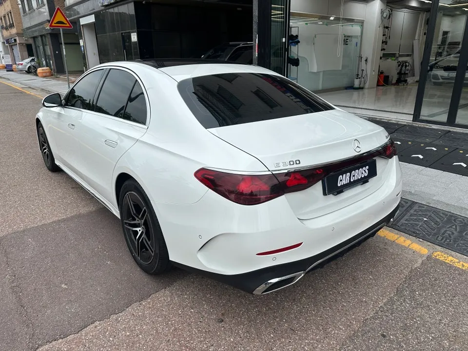 Mercedes-Benz Eクラス W214 PPF施工事例|費用目安・仕上がり 施工写真 2-1