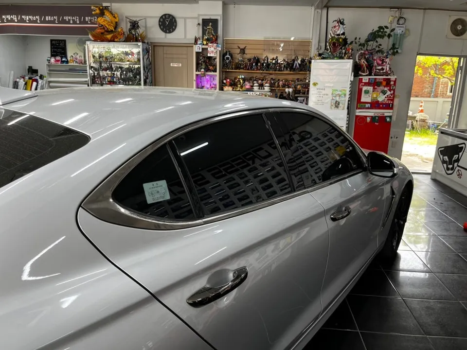 Genesis G70 vinyl wrap - Genesis G70 Vinyl Wrap Review — Cost & Results photo 3